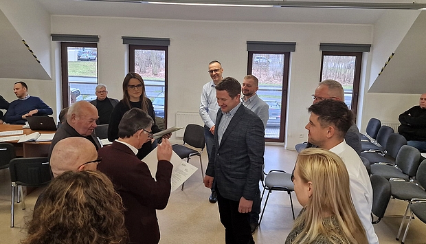 Przywitanie i wręczenie nominacji członkom którzy nie byli obecni na powołaniu